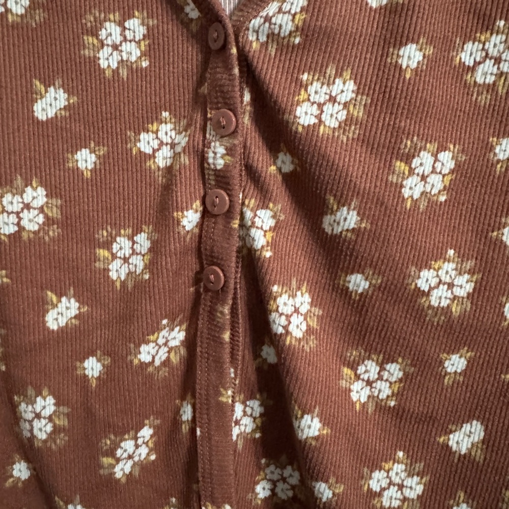 Floral Button-Front Long Sleeve Top - Mauve - Picture 3 of 5